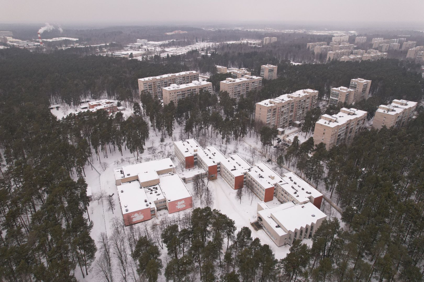 видео с коптера, протвино, лесничество, дети, школа,