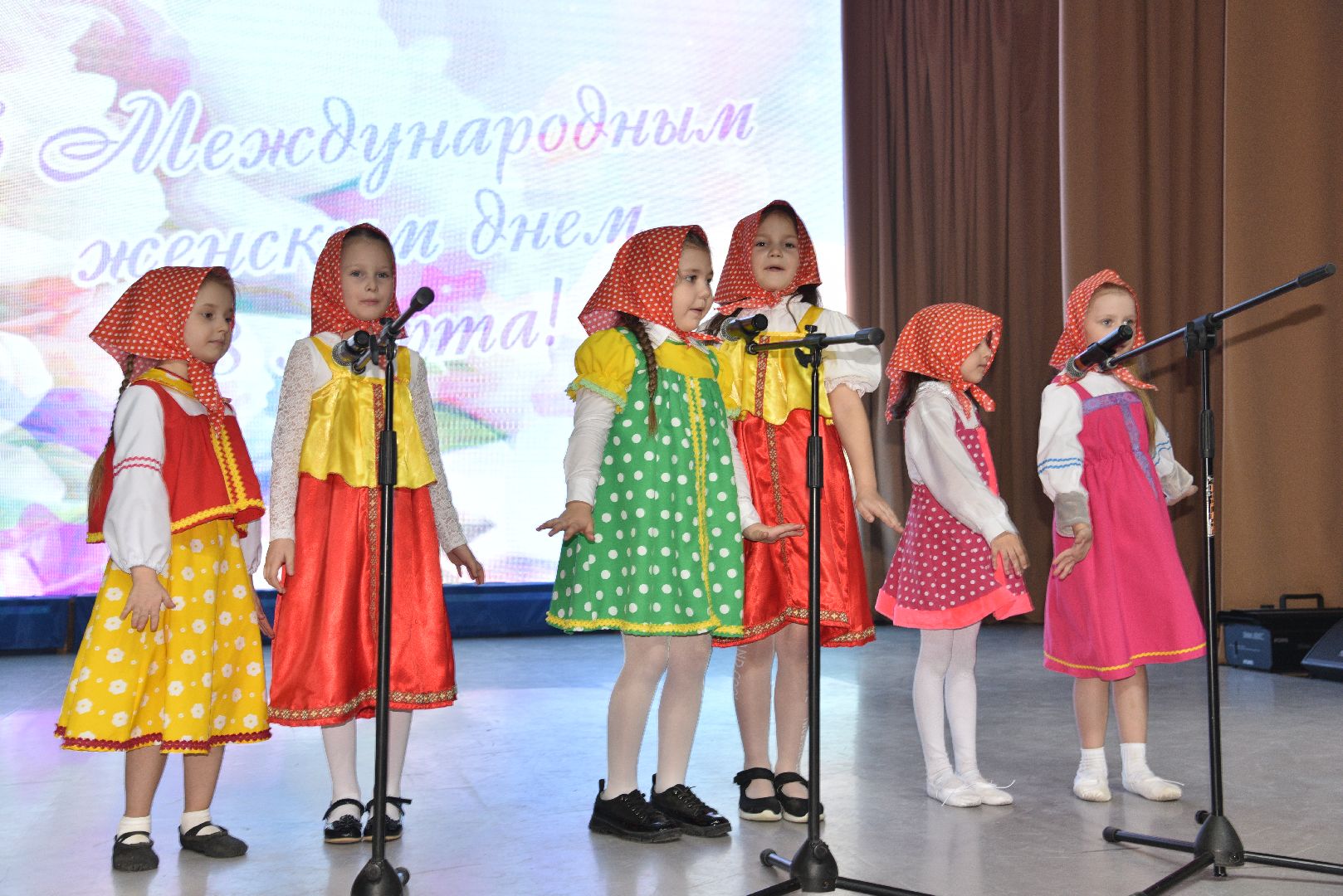 лотошино, 8 марта, праздник, концерт,