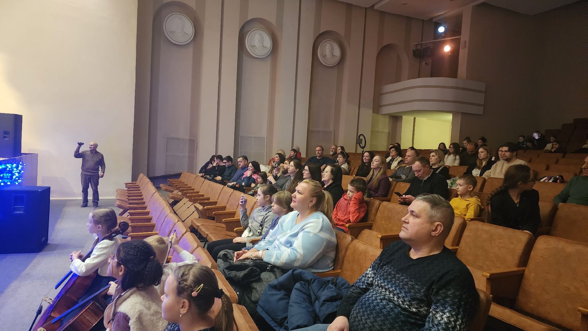 долгопрудный, дши, сценический дебют, первоклашки,