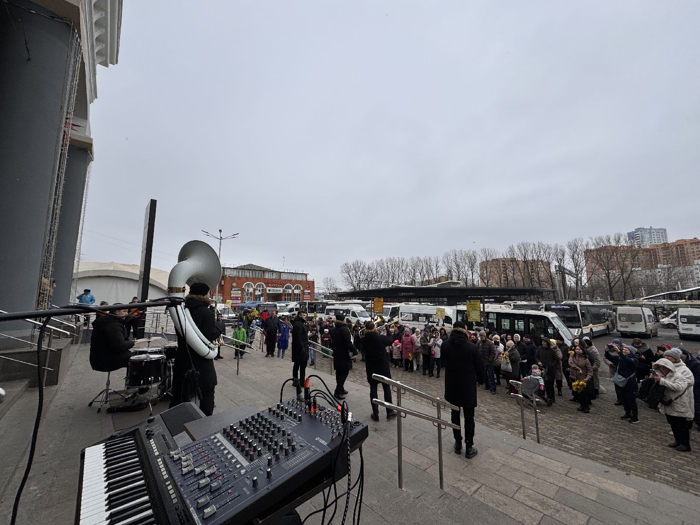 Одинцово, Гусары, 8 марта,