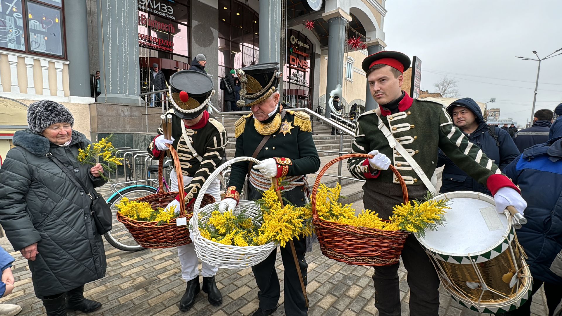 Одинцово, Гусары, 8 марта,