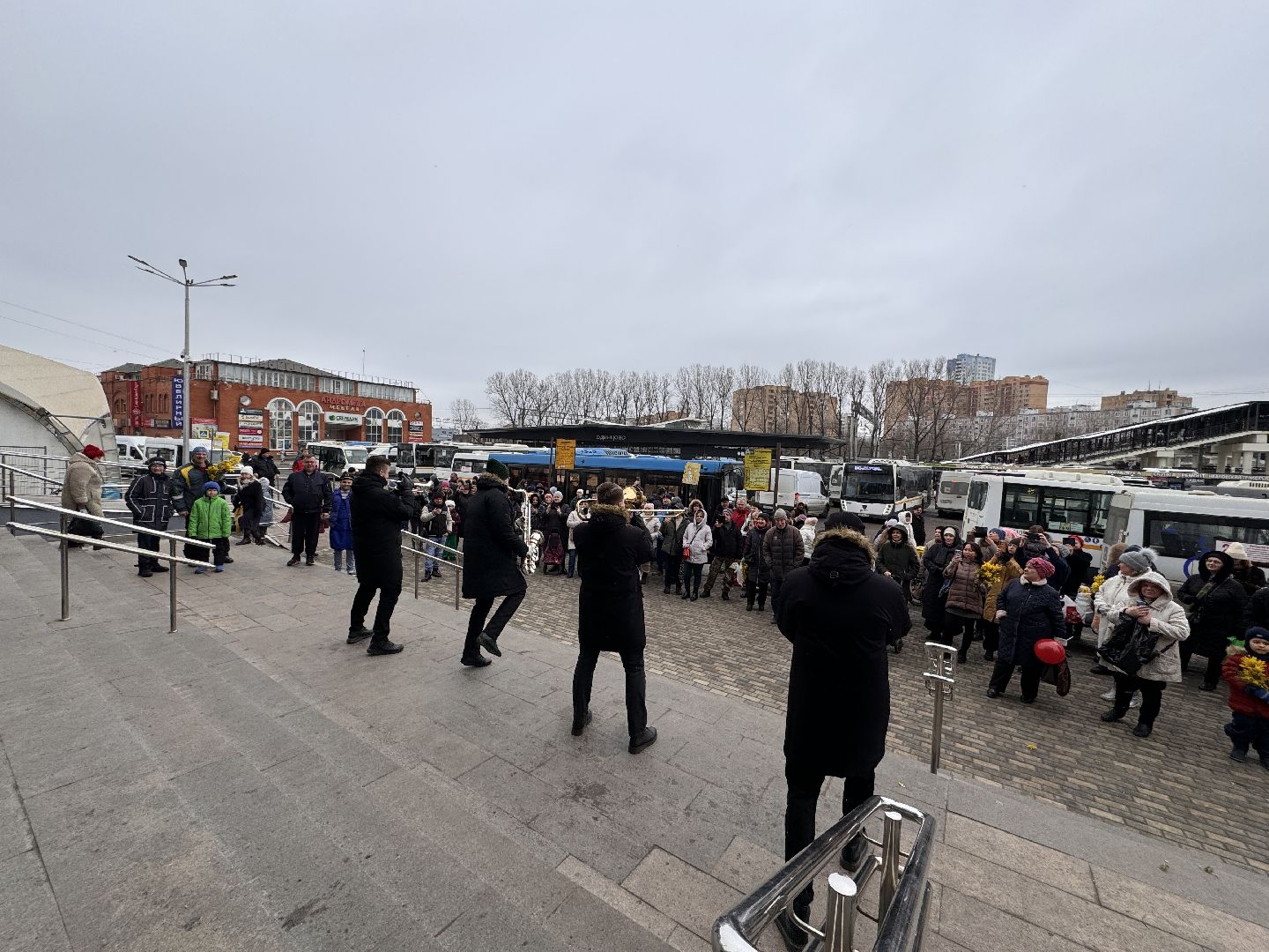 Одинцово, Гусары, 8 марта,