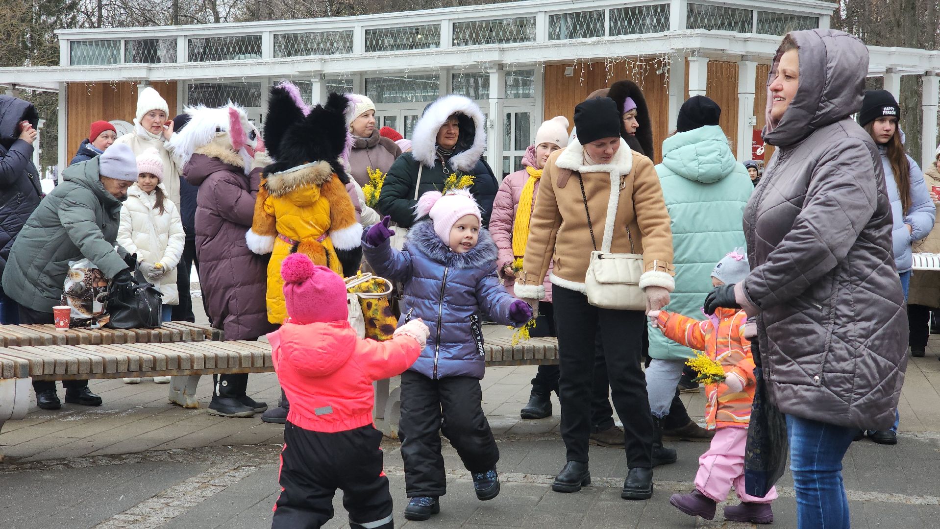 воскресенск, парк кривякино, праздник, жители, 8 марта,
