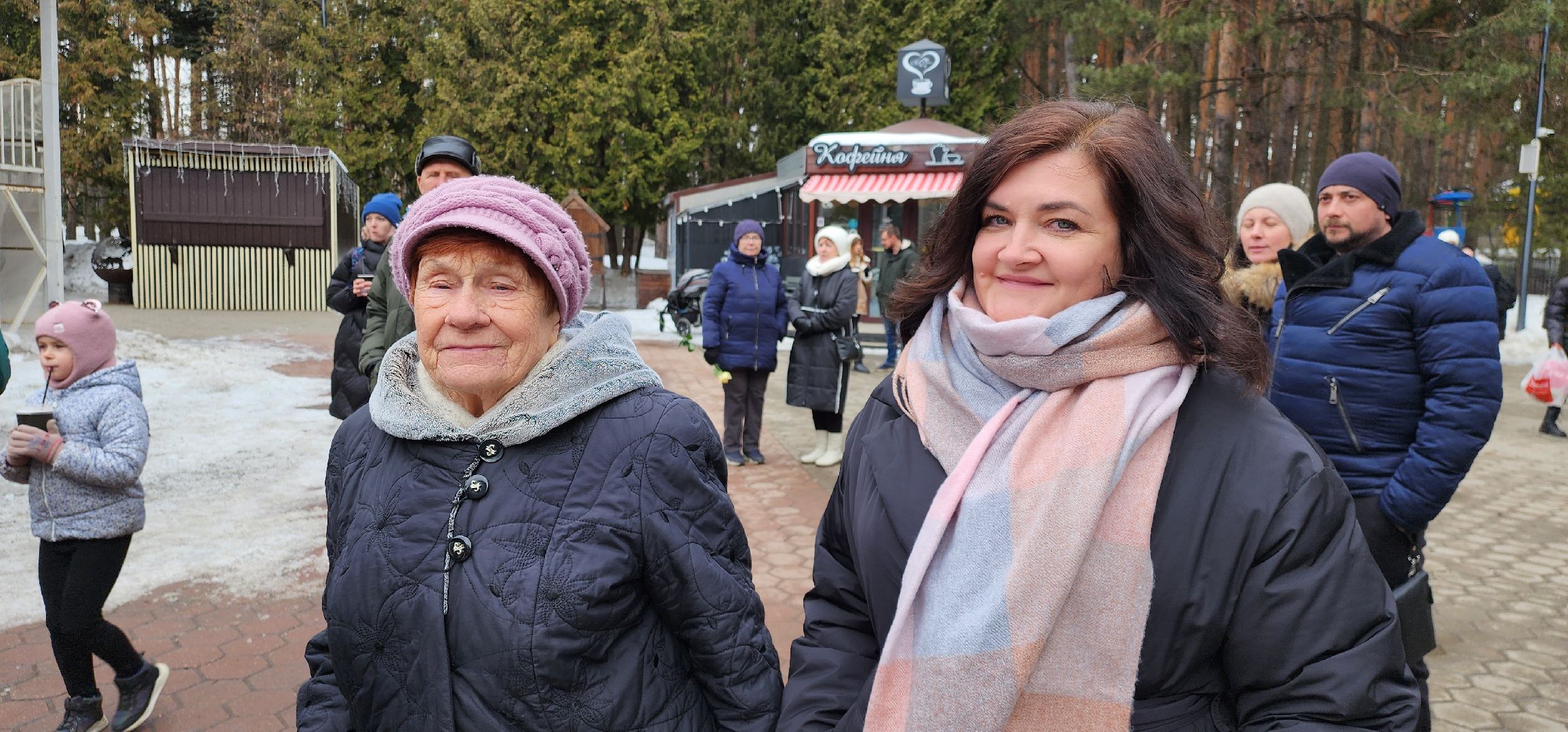 8 Марта, парк Елочки, Домодедово,