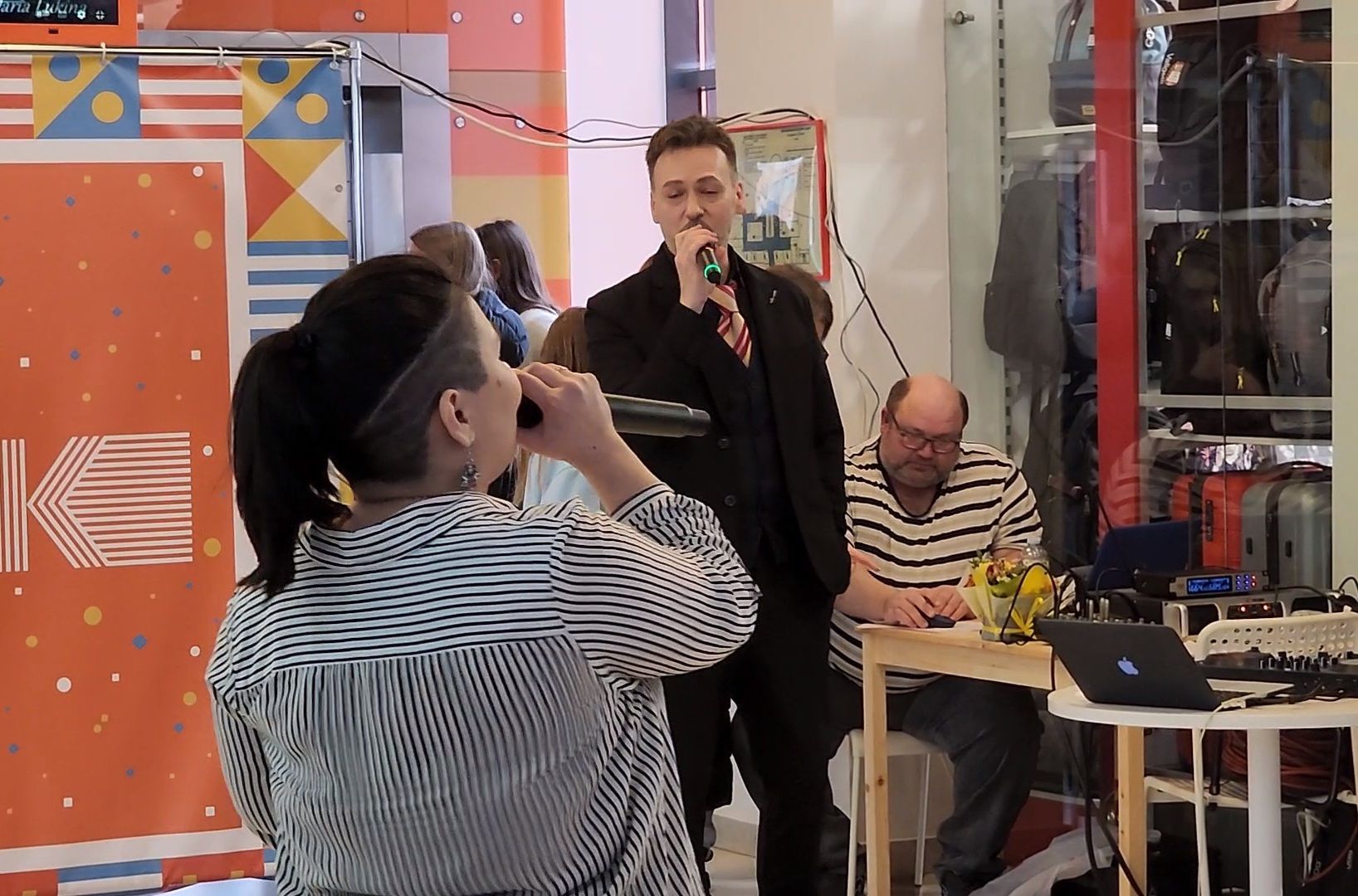 Торговый центр, 8 марта, Праздник, Караоке, Дубна,