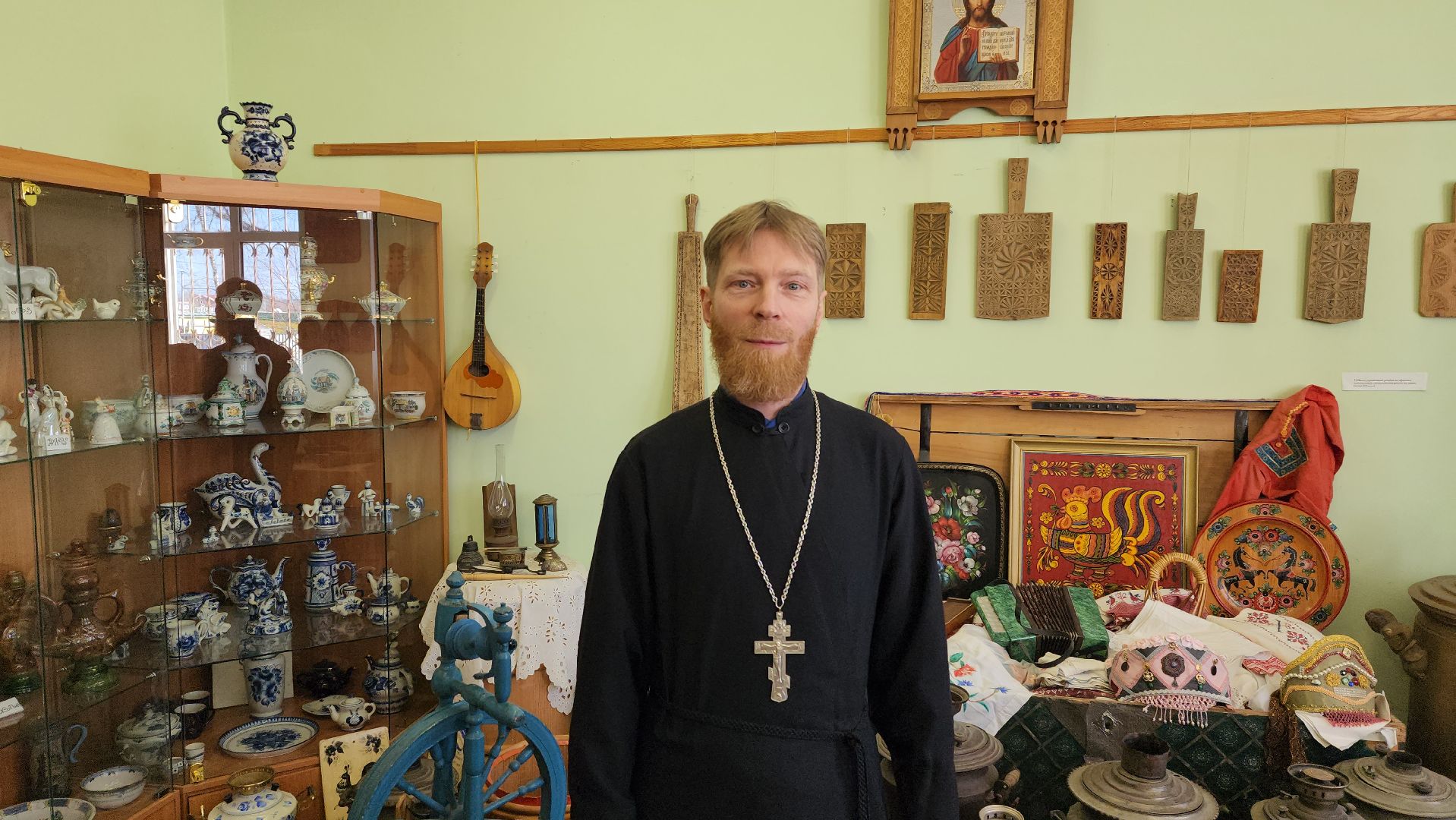 православный клуб встреча, Пантелеимоновский приход, Вадим Мищенко, священник, Гагарина 77а,