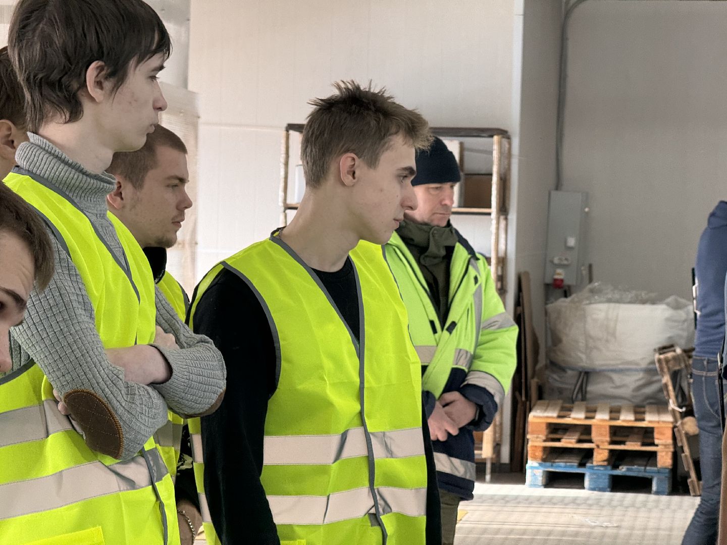 шаховская, завод, экскурсия, студенты,