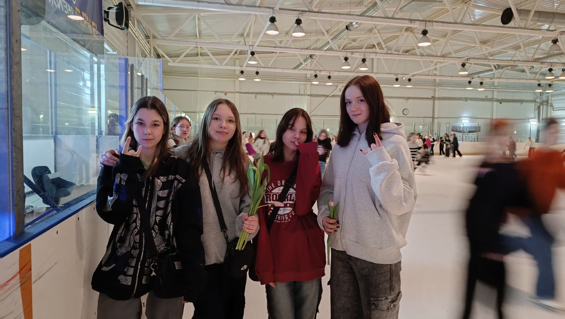 дискотека на льду, лобня, фигурное катание,