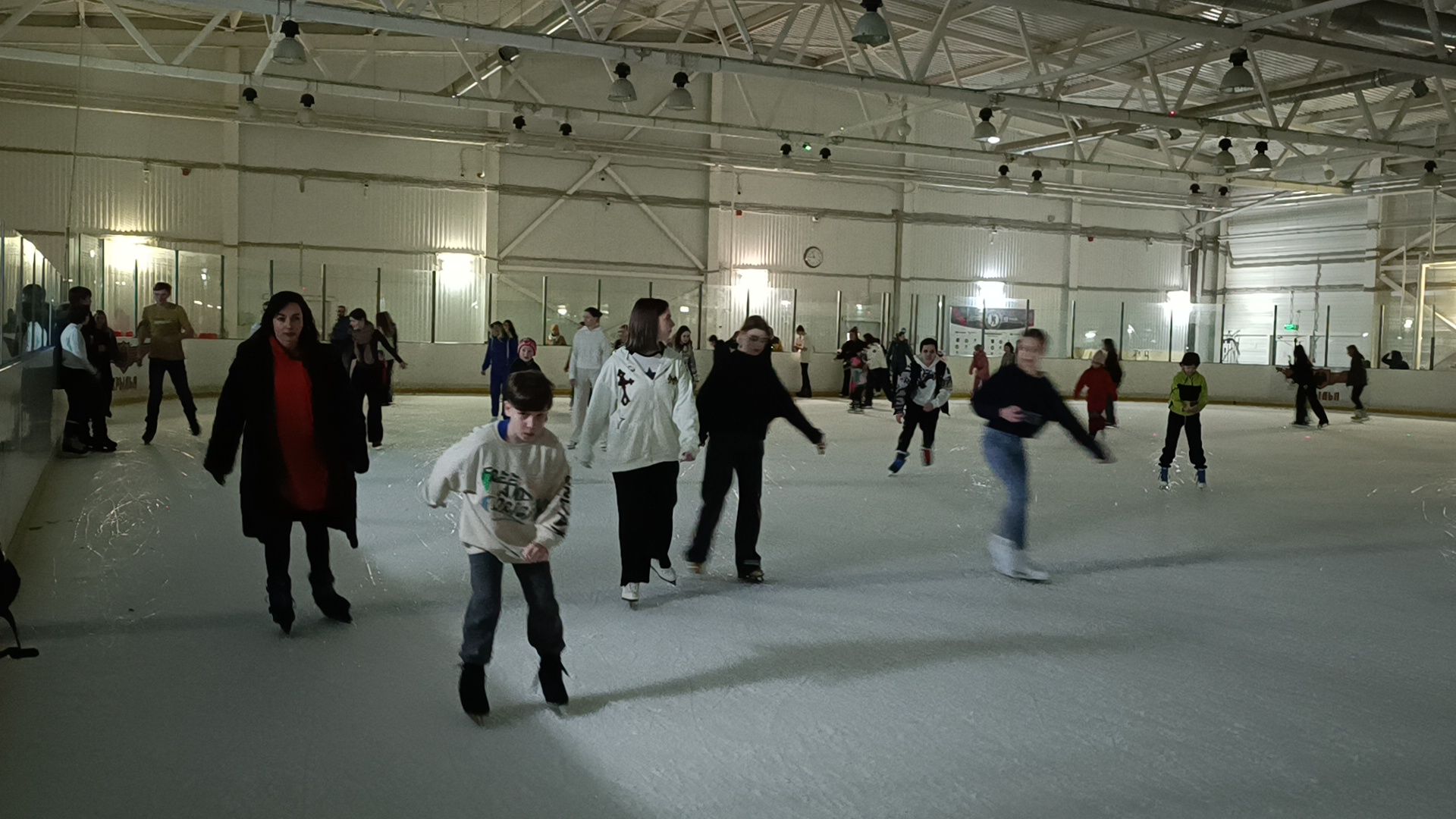 дискотека на льду, лобня, фигурное катание,