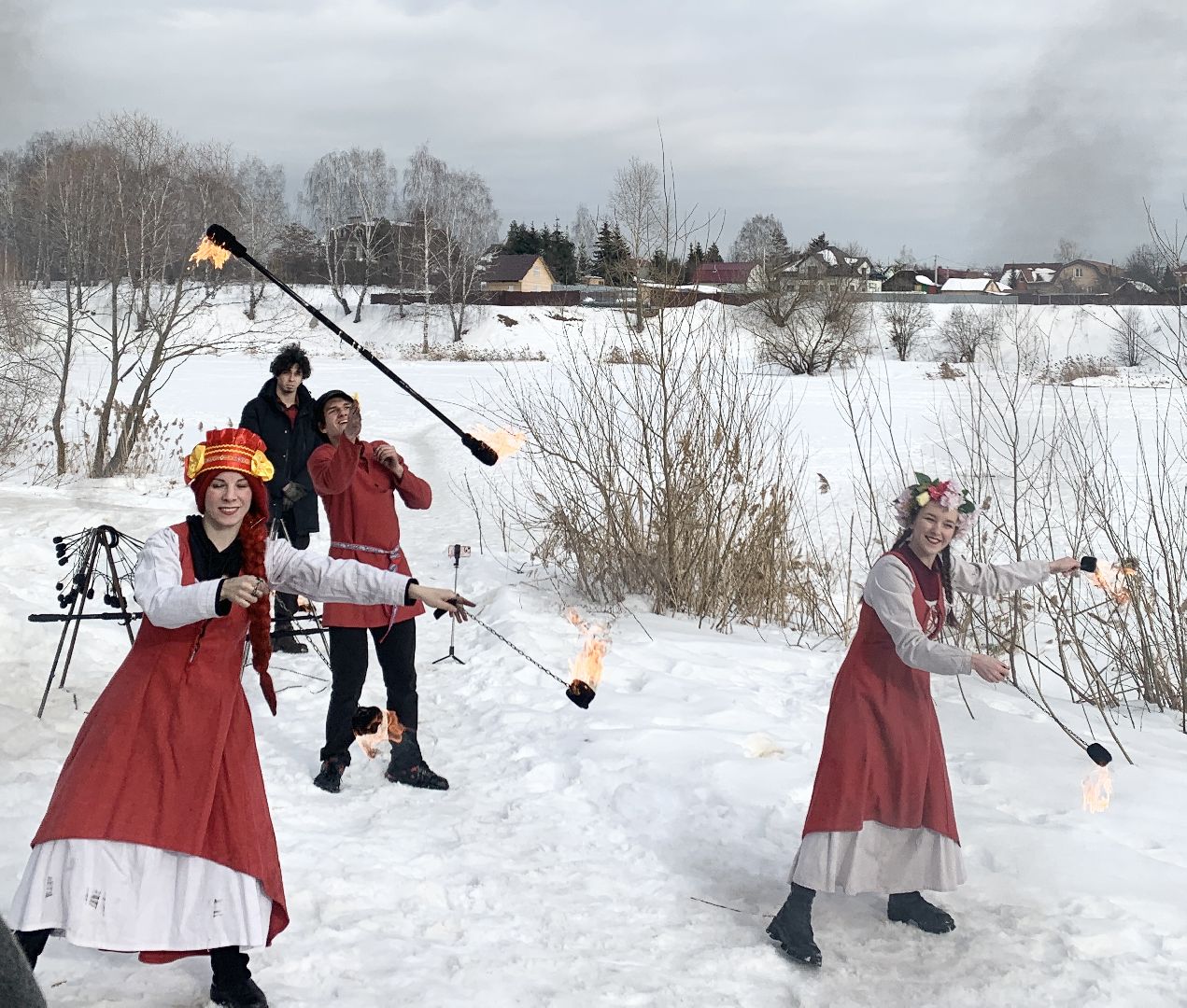 Балашиха, Подмосковье, масленица, сжигание чучела Масленицы,
