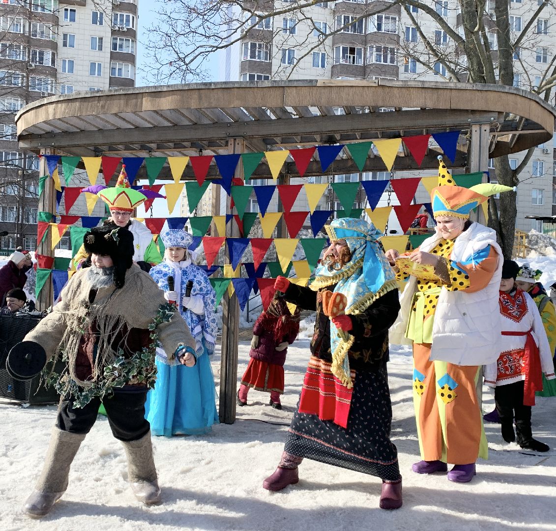 Балашиха, Подмосковье, масленица, сжигание чучела Масленицы,