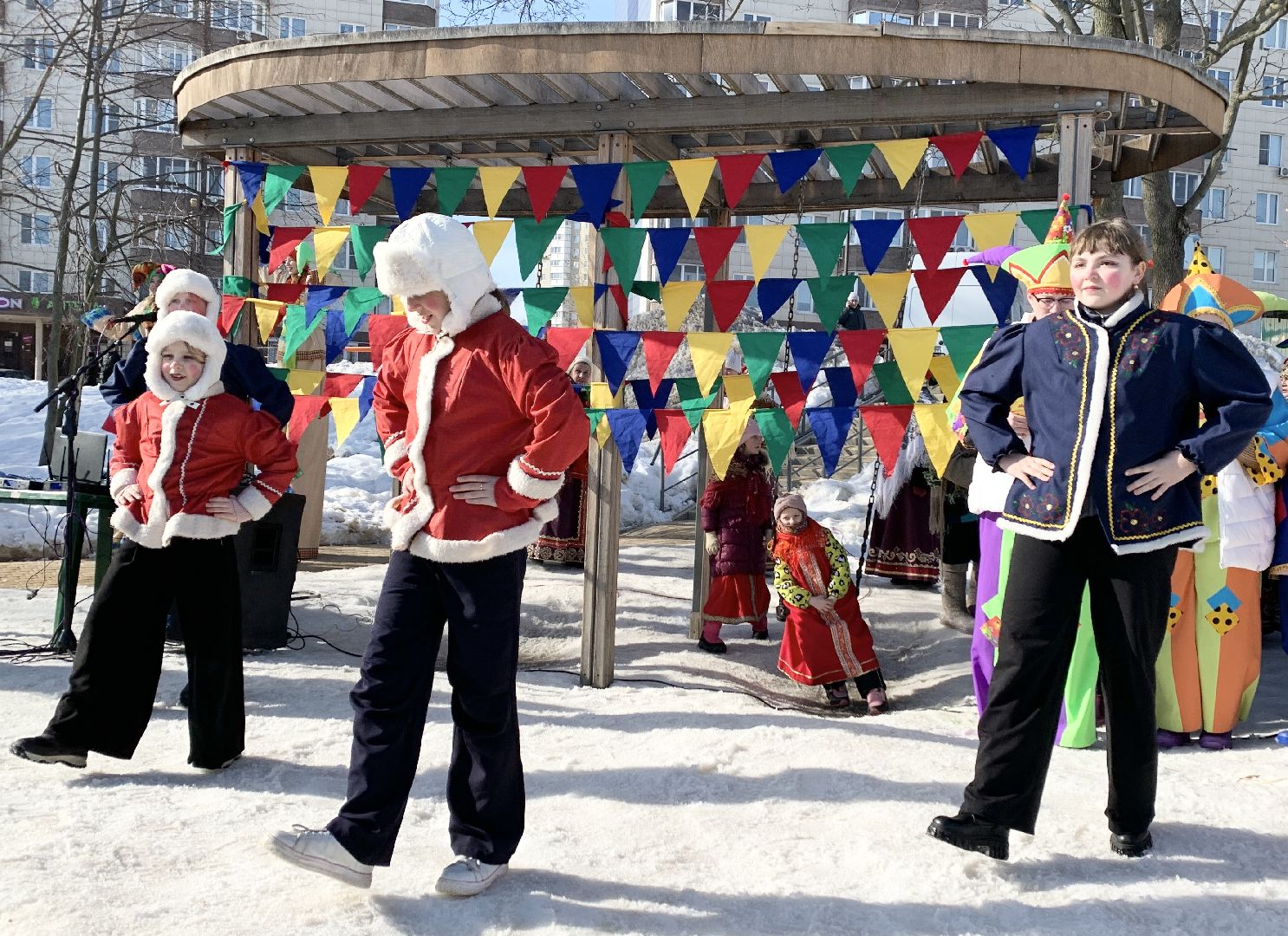 Балашиха, Подмосковье, масленица, сжигание чучела Масленицы,