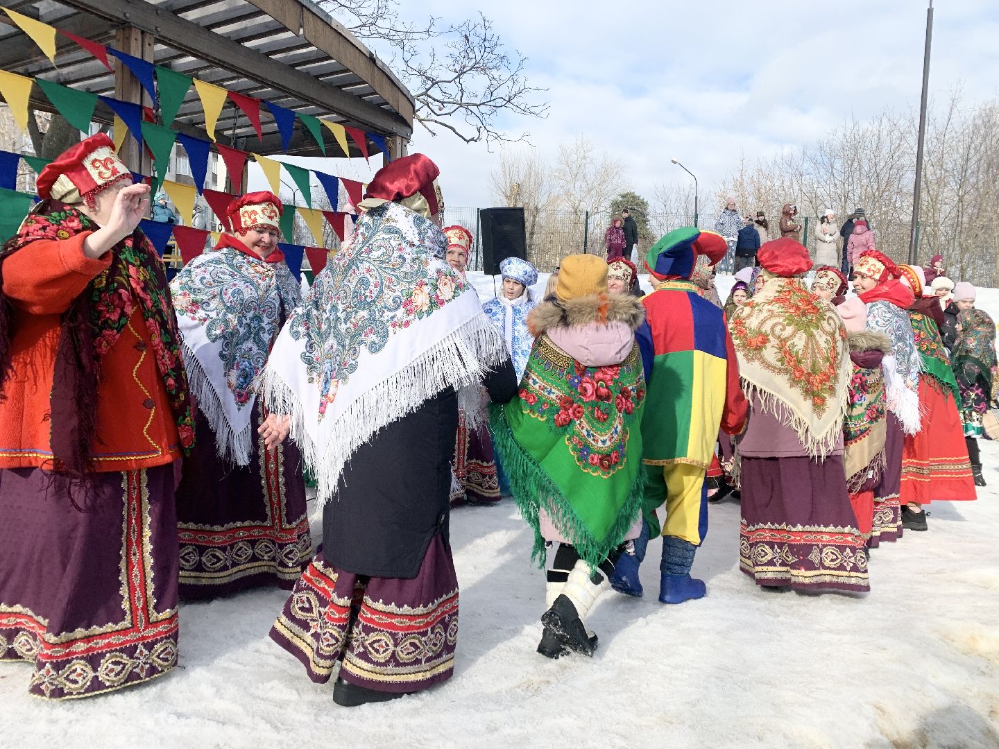 Балашиха, Подмосковье, масленица, сжигание чучела Масленицы,