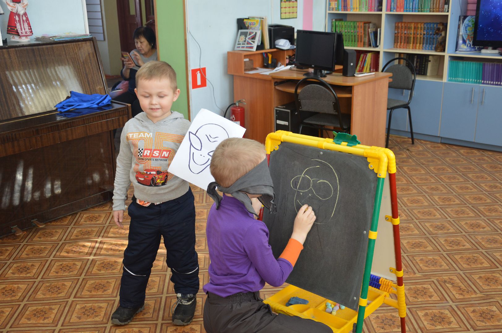 шатура, библиотека, юрий гагарин, первый космонавт, юбилей, культура, культура подмосковья, городской округ культура,игра на рояле,