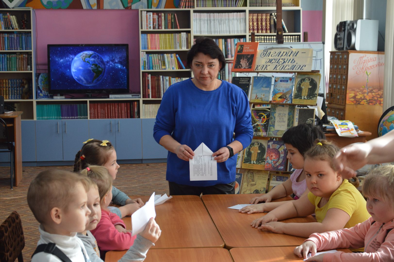 шатура, библиотека, юрий гагарин, первый космонавт, юбилей, культура, культура подмосковья, городской округ культура,игра на рояле,