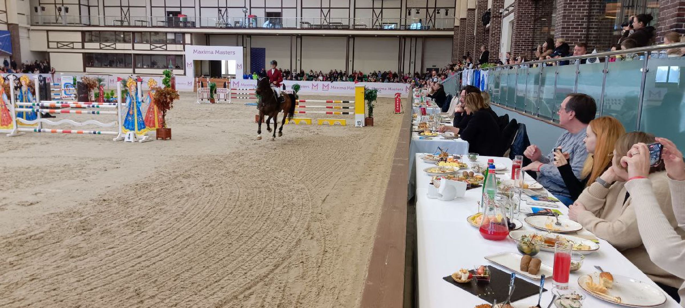 Дмитров, Максима парк, Конный спорт,