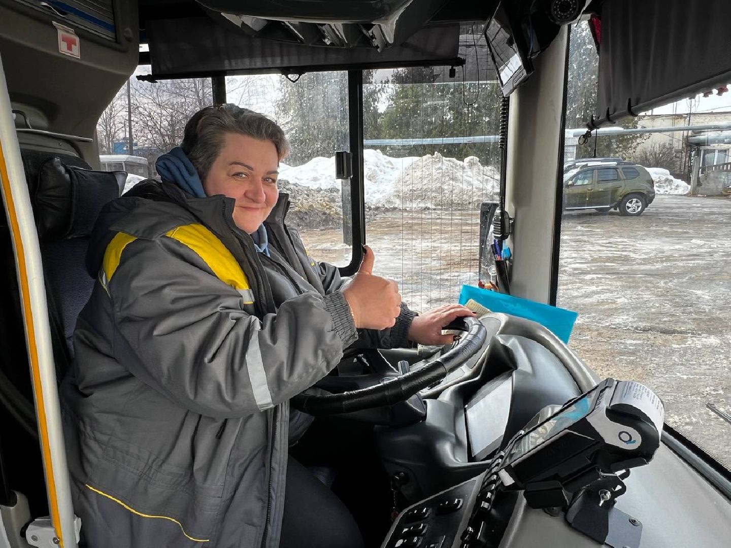 Солнечногорск, Автобус, женщина-водитель, мострансавто, пассажиры,