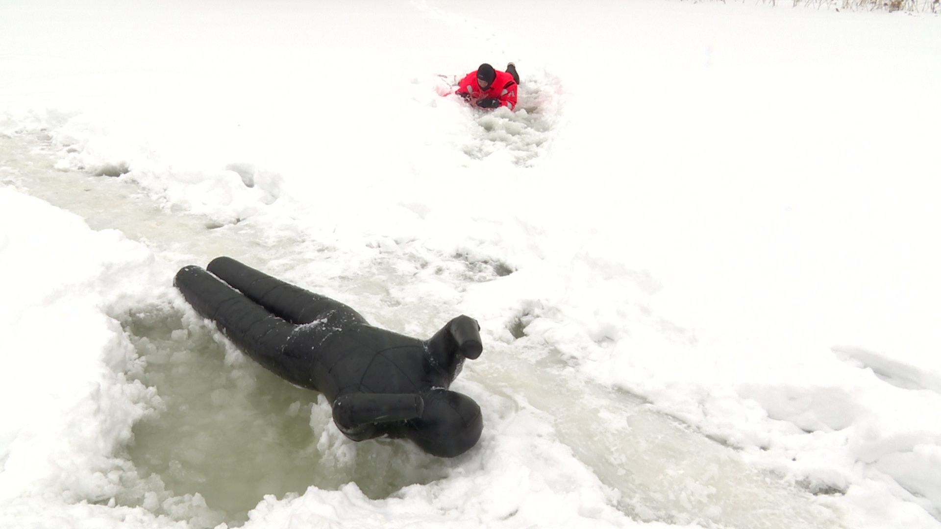 Реутов, МЧС, спасение утопающих, полынья, опасный лед, вода,