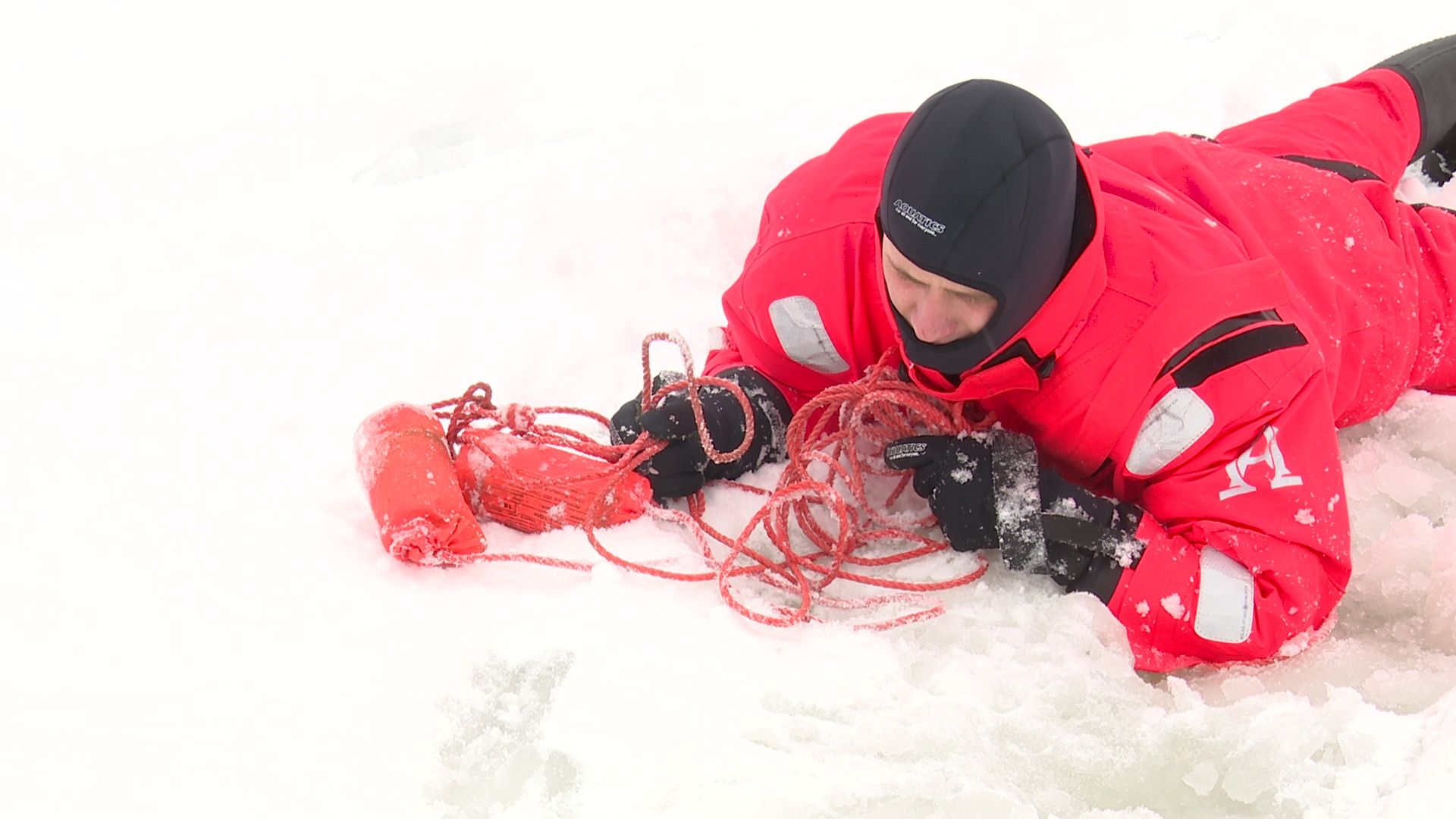Реутов, МЧС, спасение утопающих, полынья, опасный лед, вода,