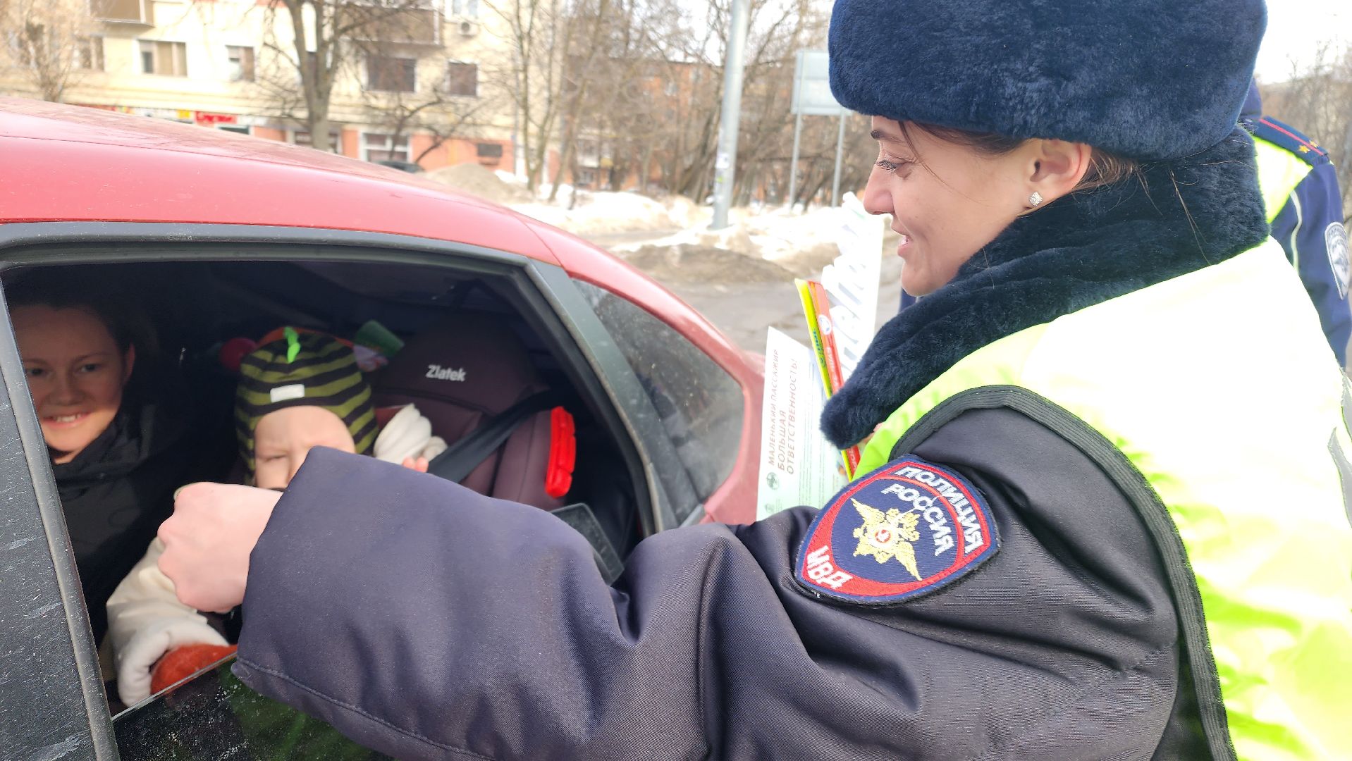 Домодедово, Подмосковье, безопасные дороги, Детское кресло, ОГИБДД, Госавтоинспекция, рейд гибдд, рейд детское кресло, рейд безопасности, штраф, Водитель, Транспорт, Несовершеннолетние дети, ремень безопасности, световозвращатели, фликеры,