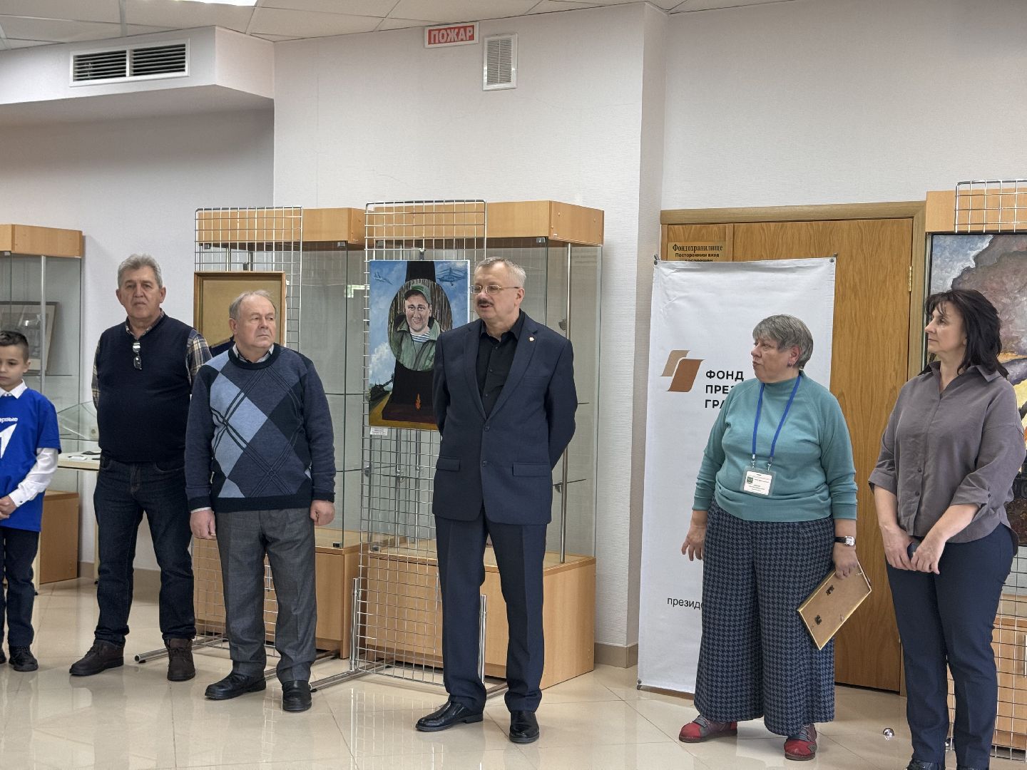 шаховская, культура, выставка, картины, картины маслом, художественная выставка, сво,