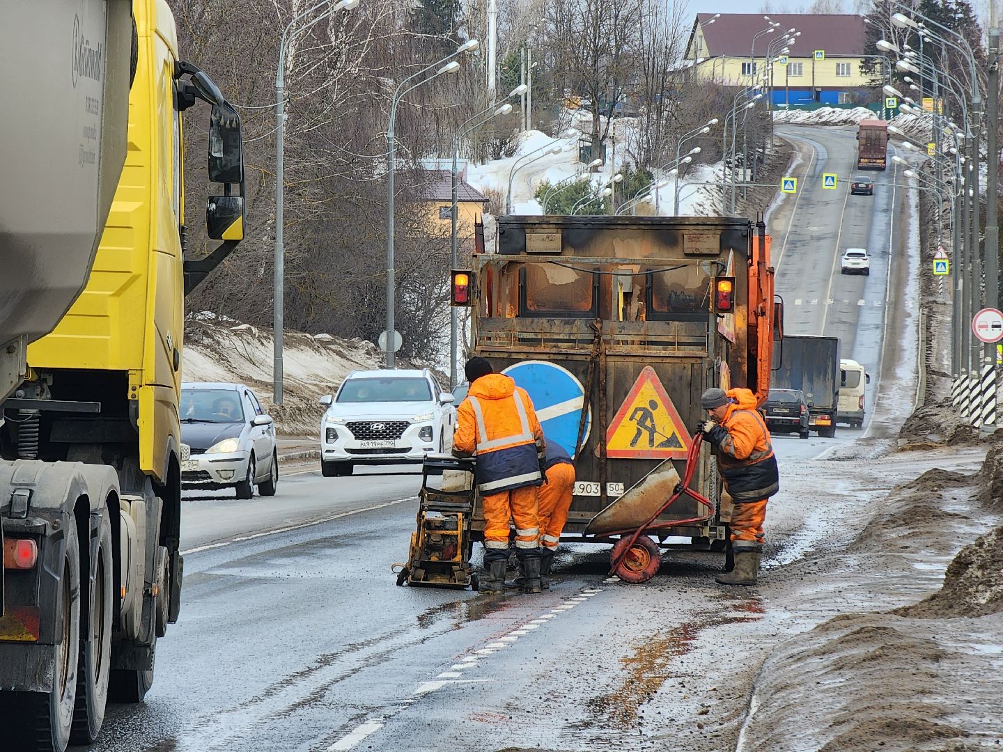 ямочный ремонт, ремонт дорог, дорожный ремонт, руза, рузский городской округ, московская область, подмосковье,