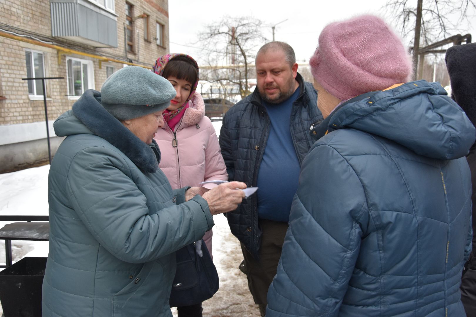 Рошаль, встреча во дворе, встреча с жителями, Большая Шатура, диалог с властью,