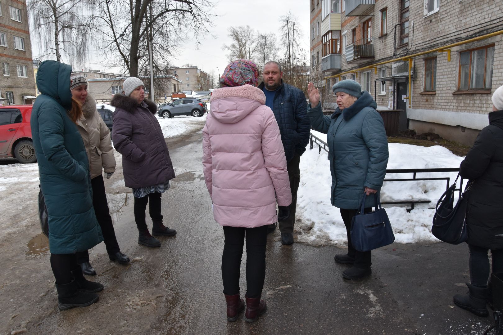 Рошаль, встреча во дворе, встреча с жителями, Большая Шатура, диалог с властью,