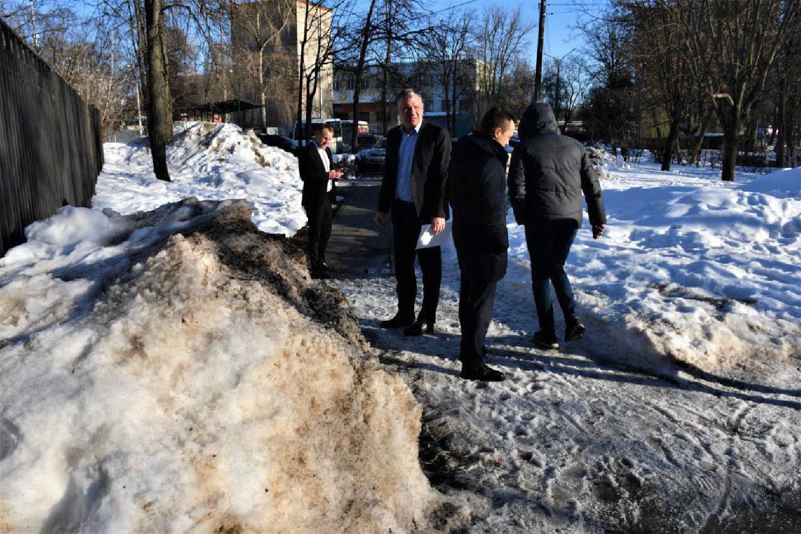 уборка территории, тротуар, спецтехника, вывоз снега, Алексей Никитин, Борис Аубакиров,