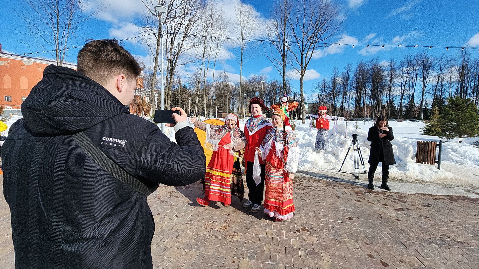 электросталь, мой город, жители города, праздник, масленица, молодежь, молодежь электростали, парк Восточный, культура и туризм в подмосковье, культура молодежь,
