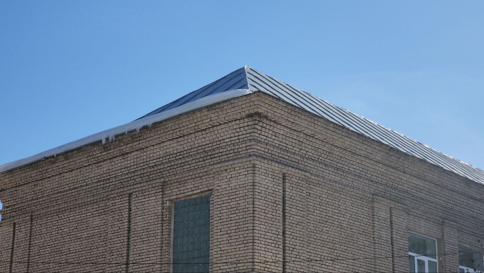 мытищи, пироговский, ремонт школы, Школа 19, Протечка кровли,