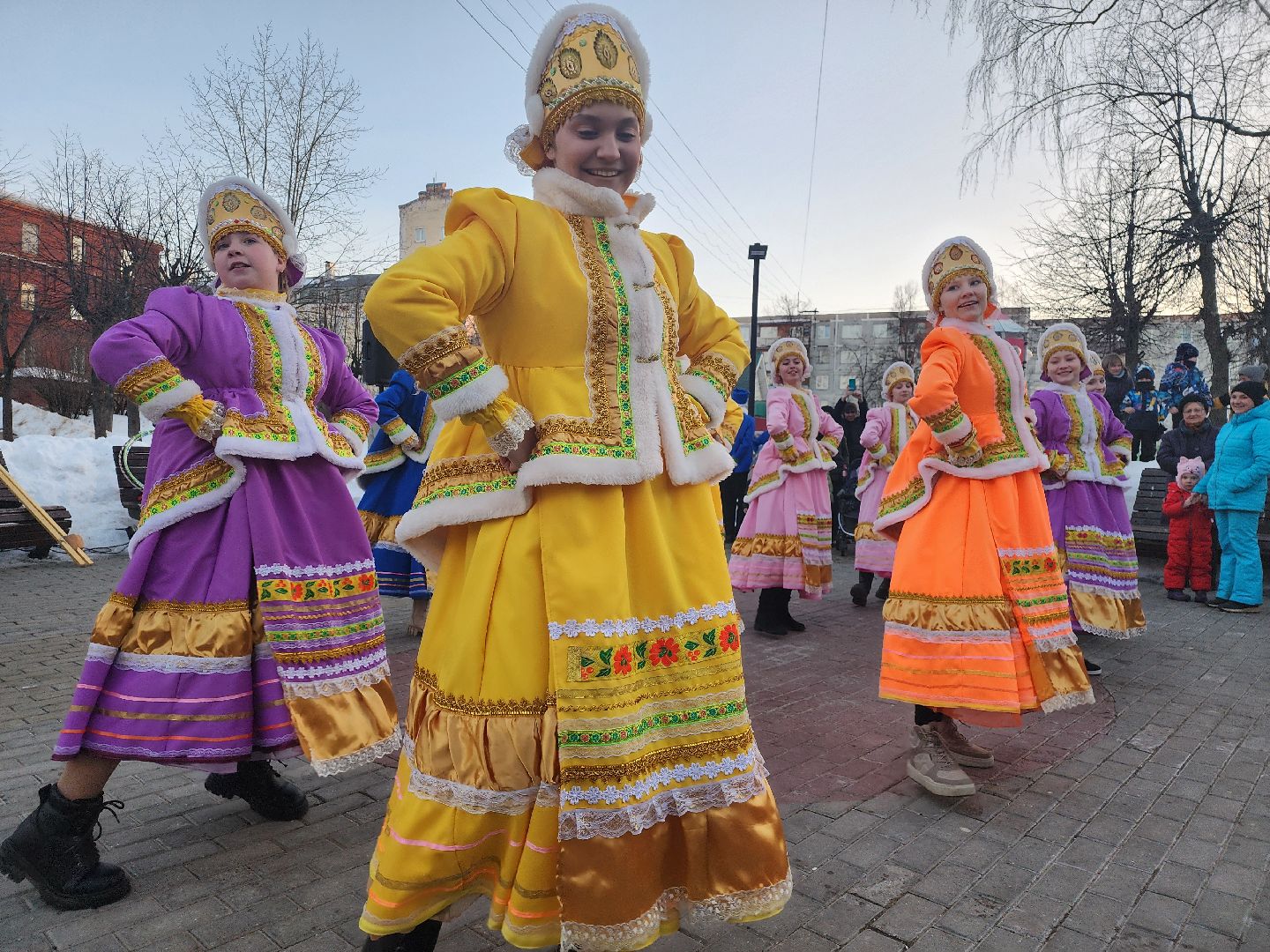 серпухов, подмосквье, масленица, народные гулянья,