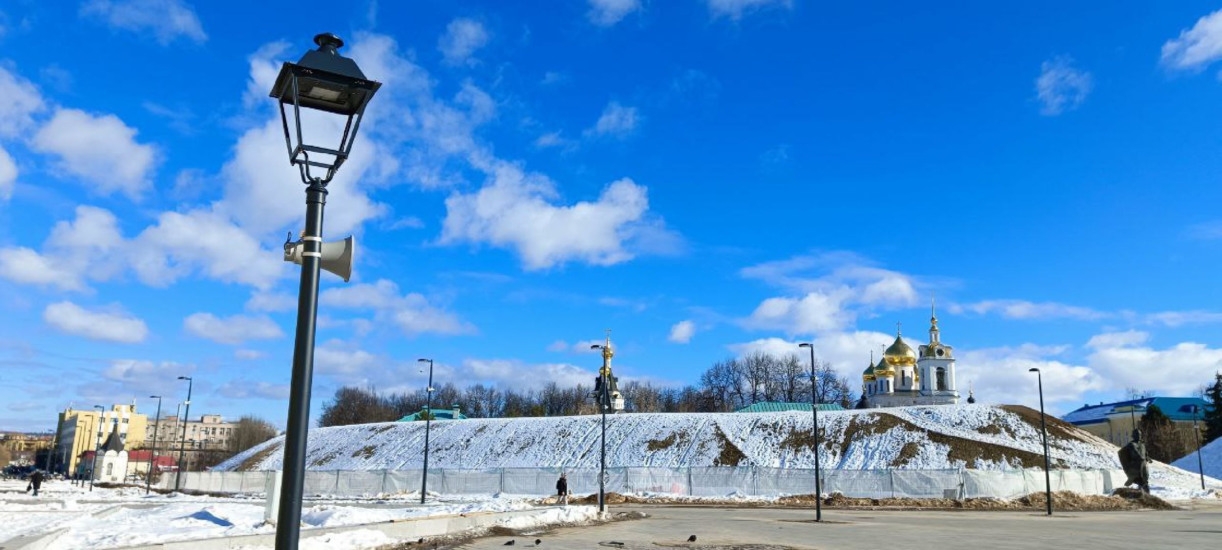 Дмитров, Советская площадь, Минблаго,