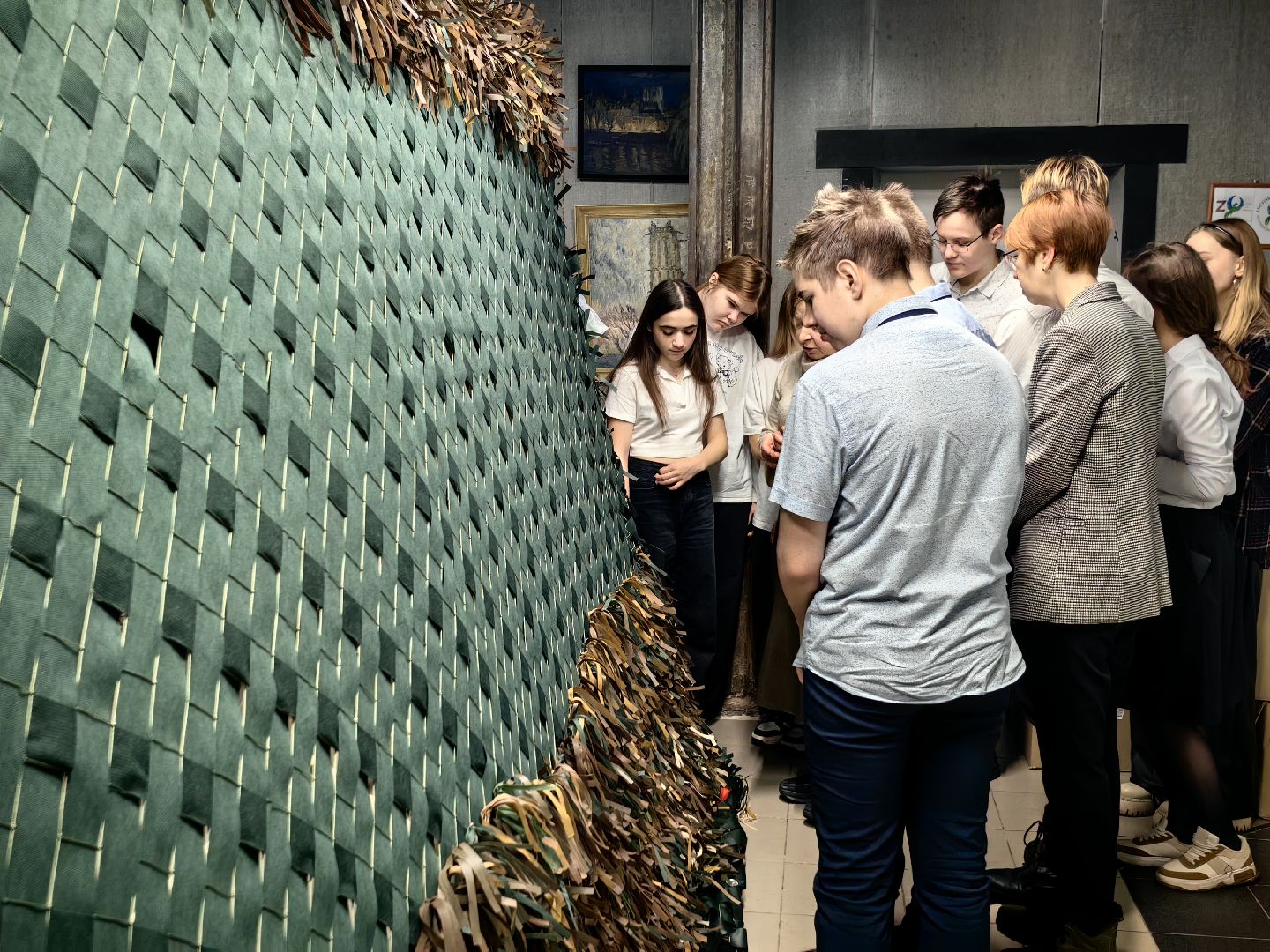 неделя добрых дел, маскировочные сети, школьники, благотворительая акция,