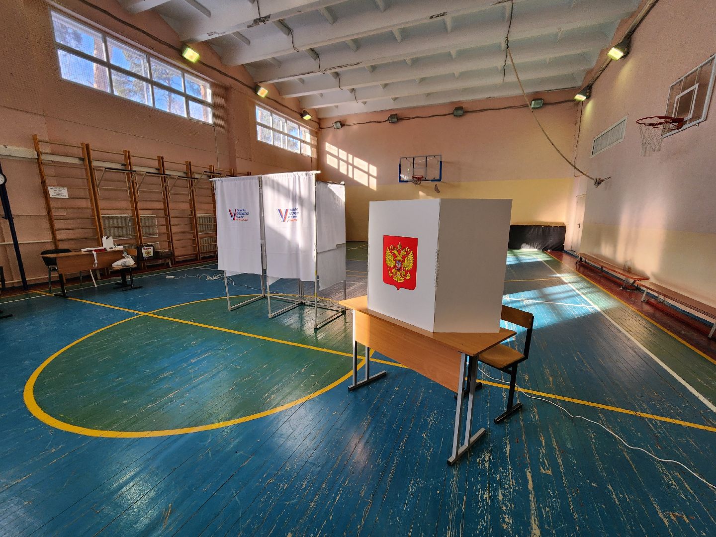 серпухов, выборы президента 2024, гимназия №1, большой ударный переулок, УИК,