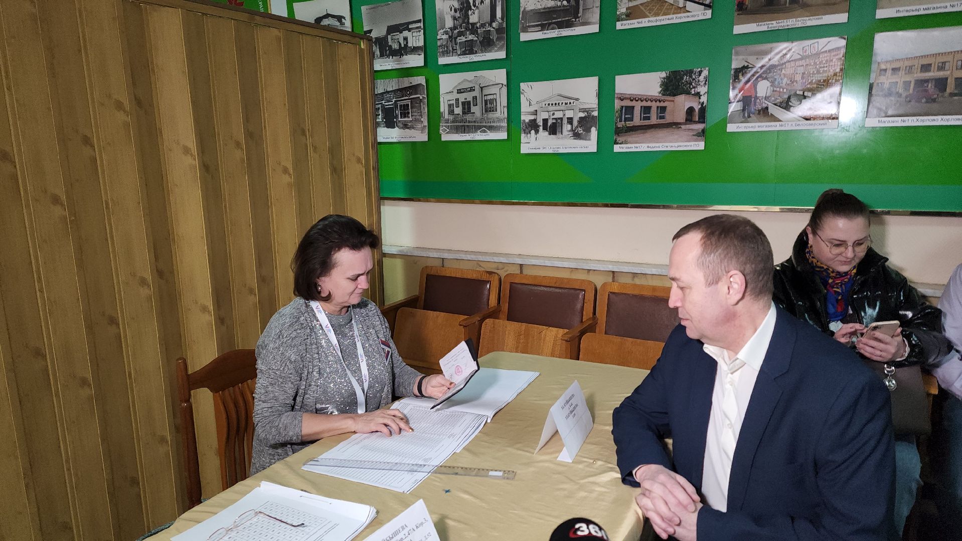 восркесенск, выборы президента, голосование, глава округа,