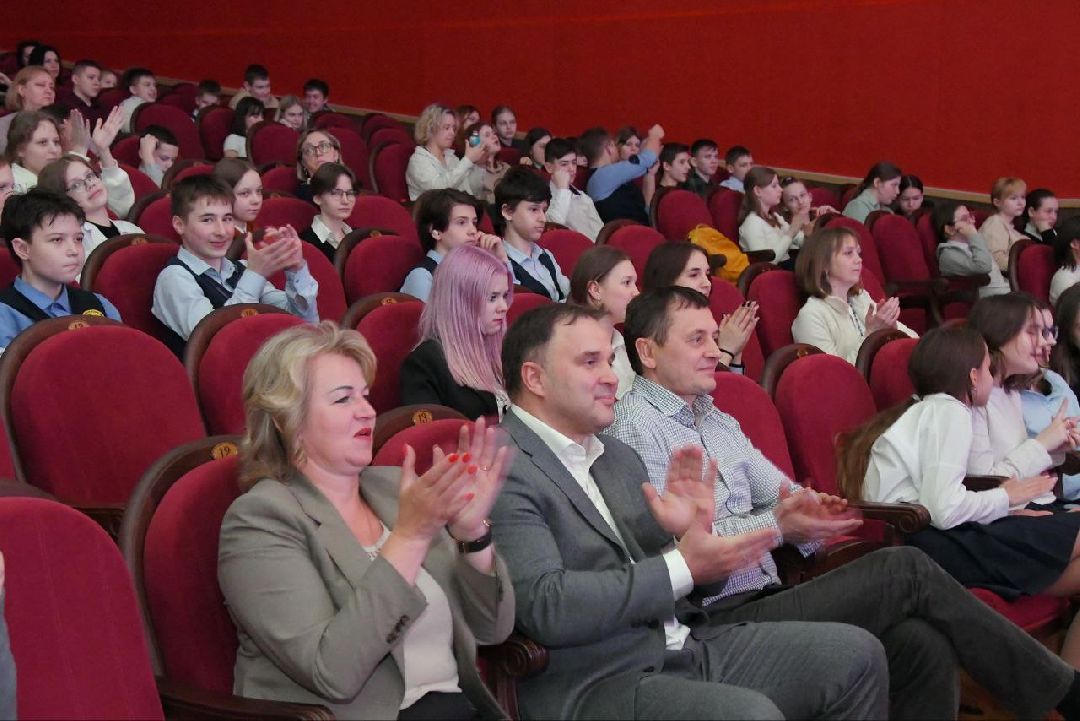 Движениепервых, Власиха, Путин, ЗАТО, детскоедвижение, пионерия, ГерманПотапчук, военныйгородок, патриотизм