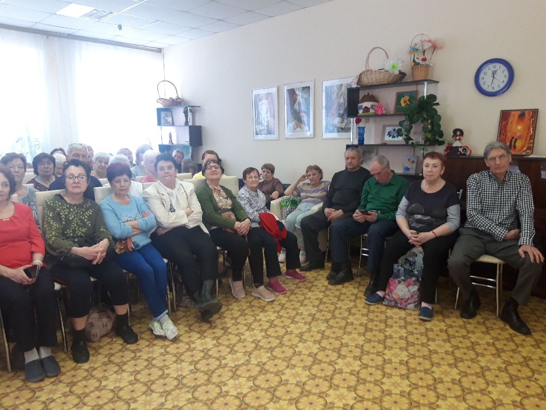 пенсионеры, доброе дело,