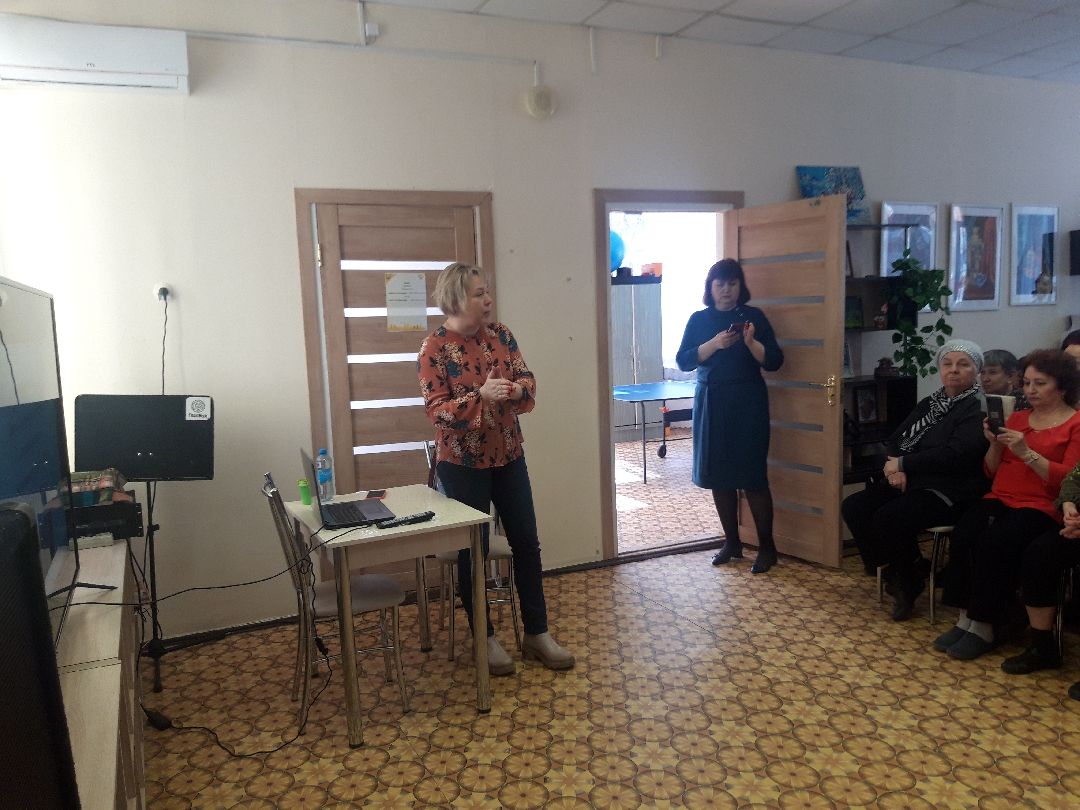 пенсионеры, доброе дело,