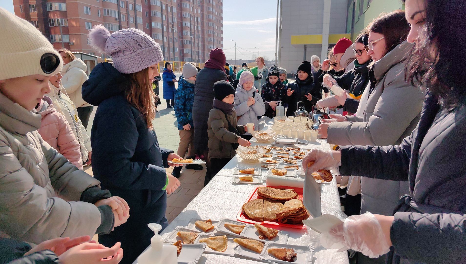 масленица, блины, игры, хоровод, школьники, проводы зимы,