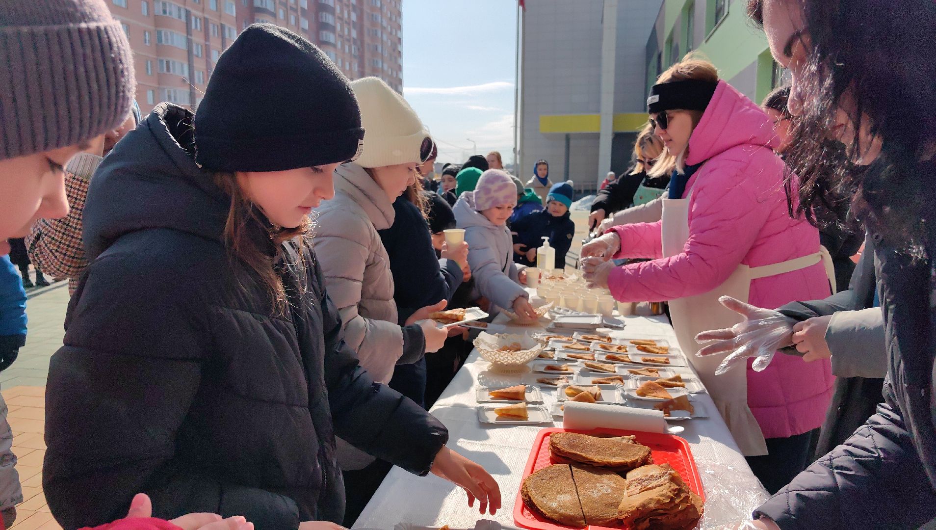 масленица, блины, игры, хоровод, школьники, проводы зимы,