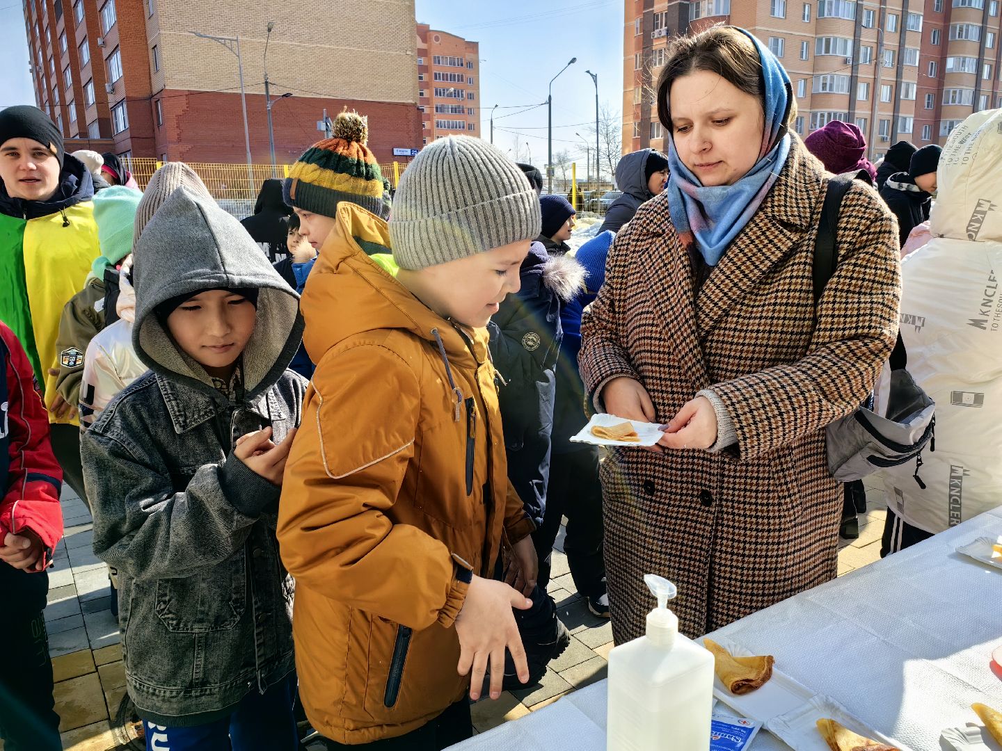 масленица, блины, игры, хоровод, школьники, проводы зимы,