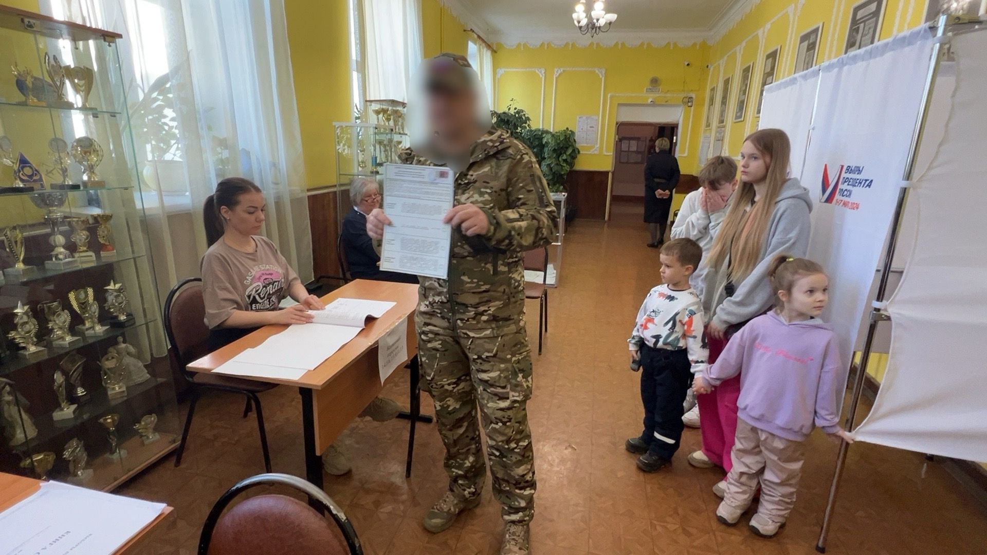 Солнечногорск, выборы 2024, выборы президента 2024, участок, боец сво,