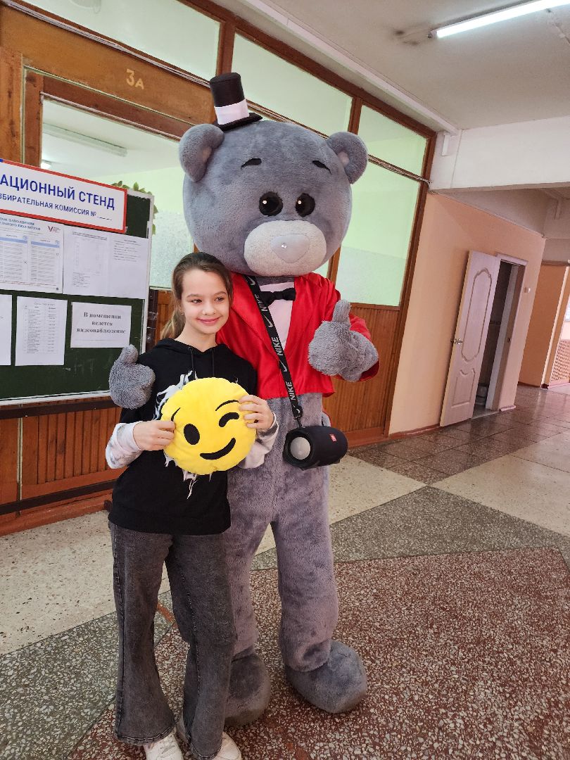 серпухов, подмосковье, выборы 2024, медведь на выборах,