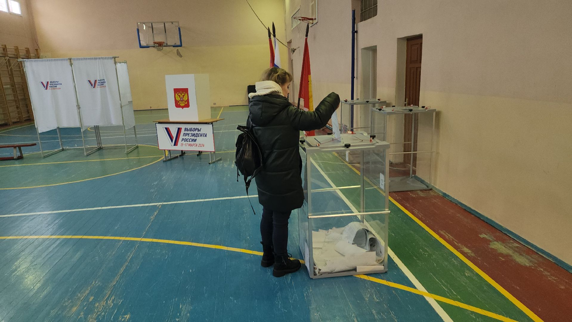 серпухов, УИК, выборы президента 2024, гимназия №1, большой ударный переулок,