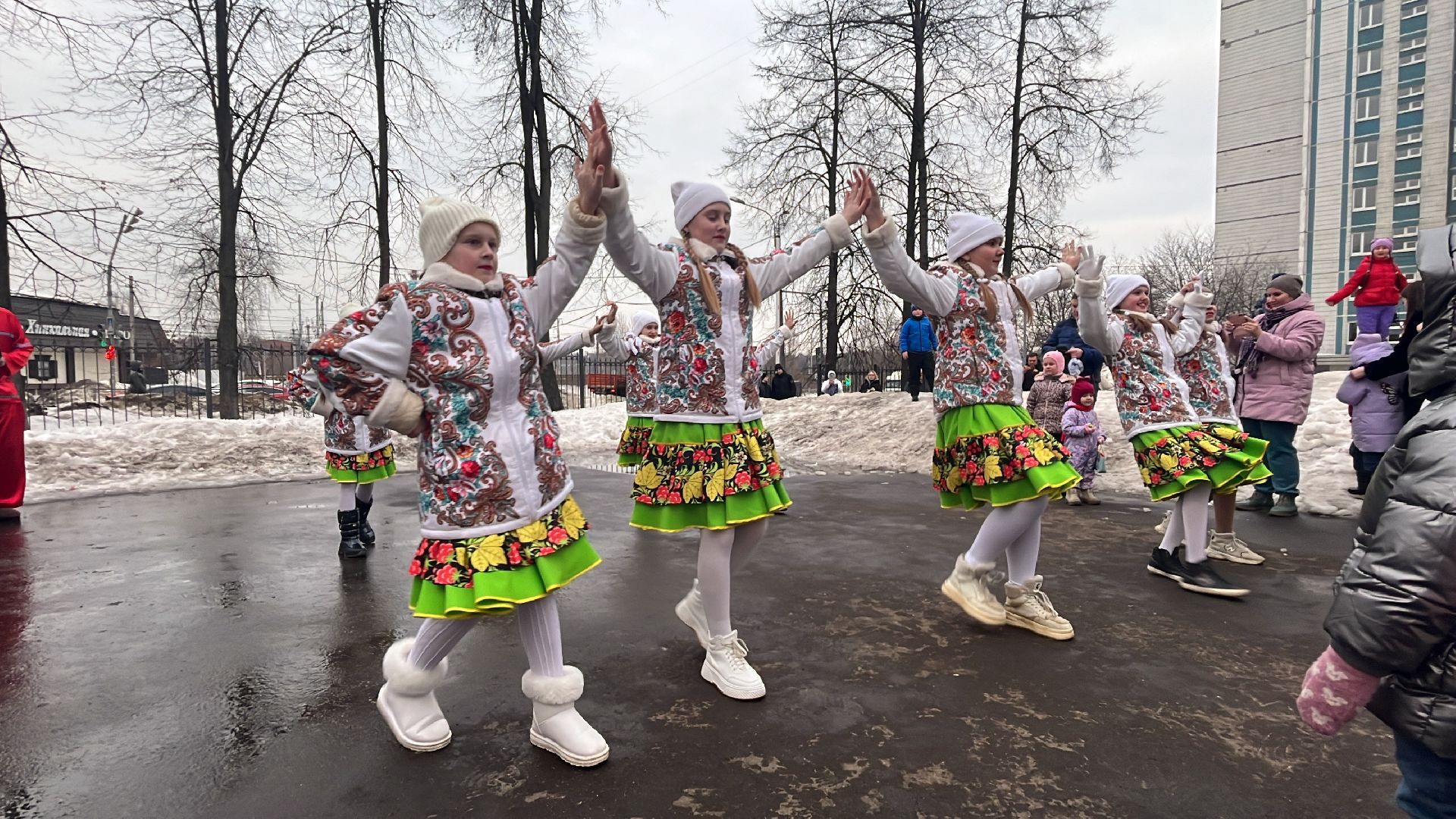 масленичные гуляния, масленица, блины,
