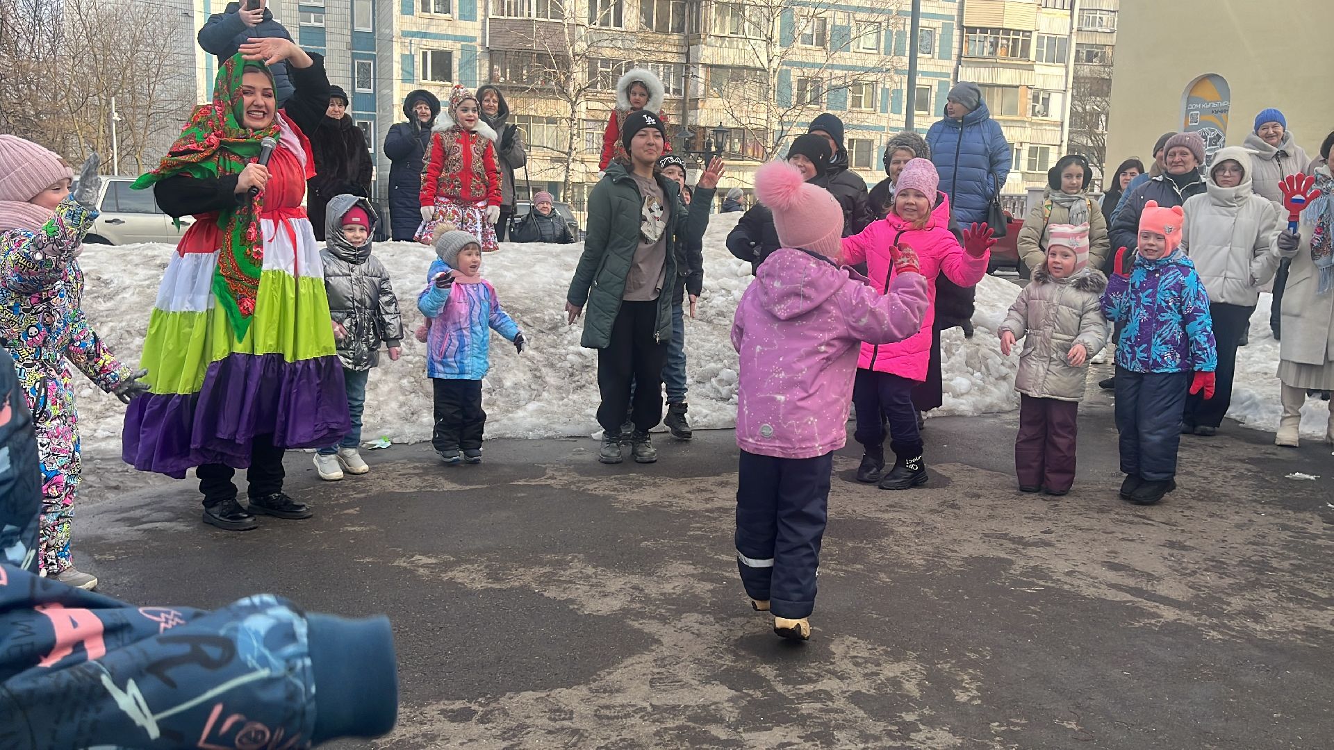 масленичные гуляния, масленица, блины,