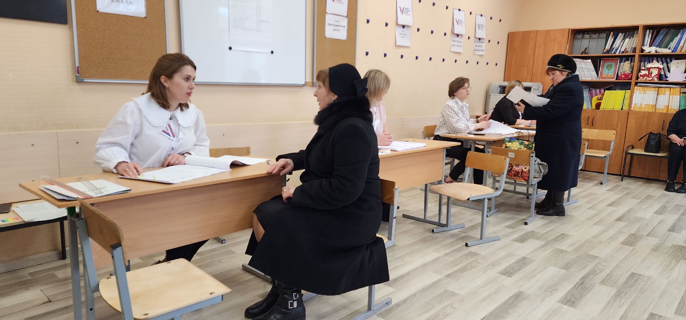 раменское, выборы 2024, второй день голосования, уик 2518, раменский дом учителя,