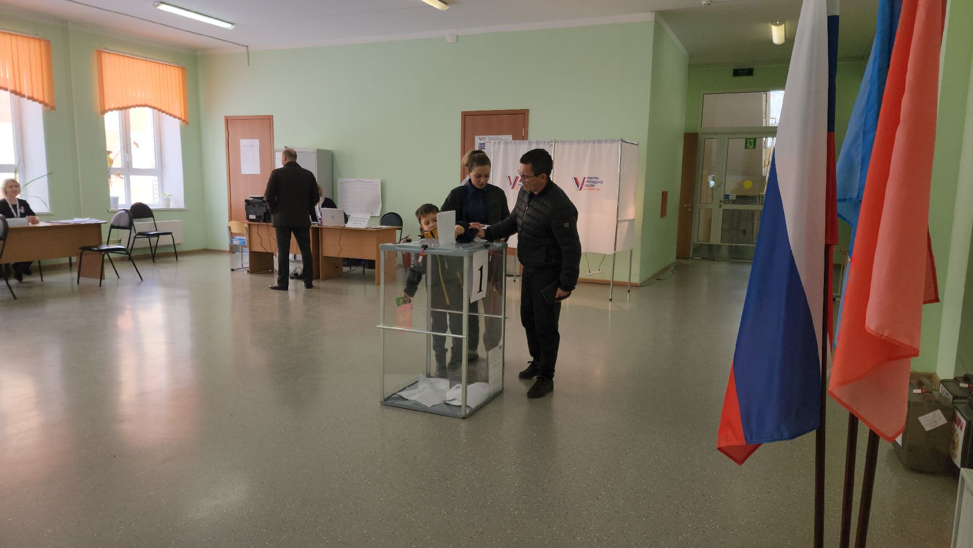 Подольск, Выборы, выборы президента 2024, голосование, семья,