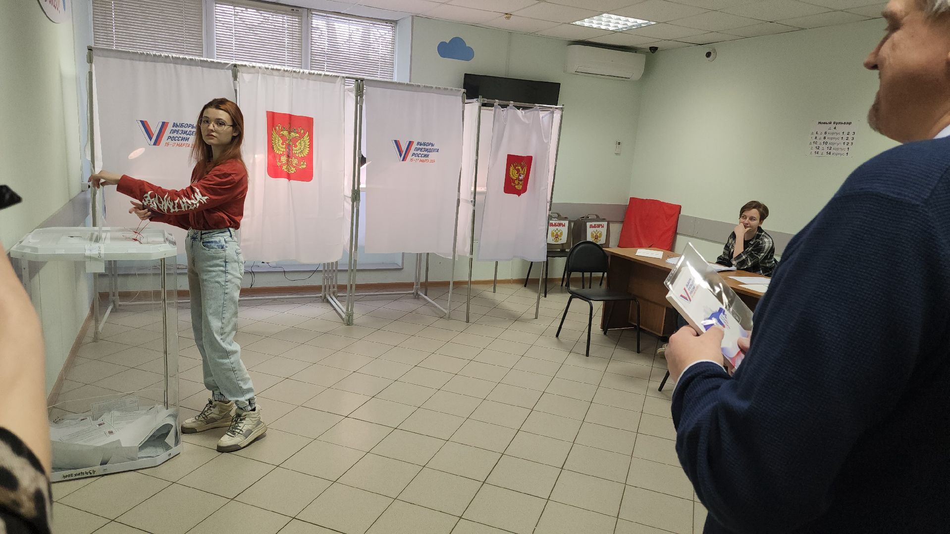 долгопрудный, выборы президента 2024, впервые голосующие, выставка,